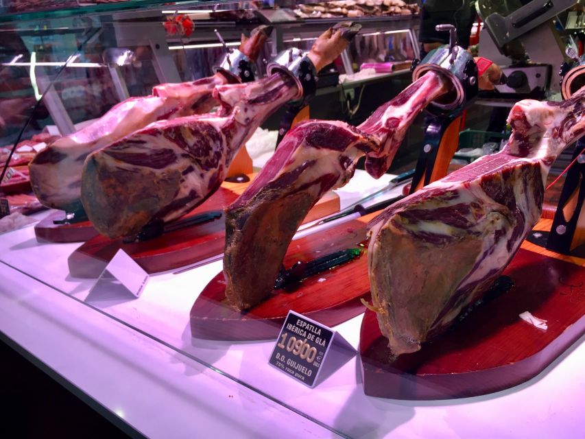 Barcelona Market Food Tour, Local & Artisanal Tastings - Market Morning Energy at Calle Mallorca