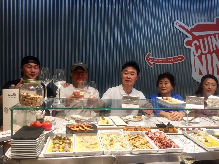 Barcelona Market Food Tour, Local & Artisanal Tastings - Small Group Size: Why Limit 8 Matters for Food Tours