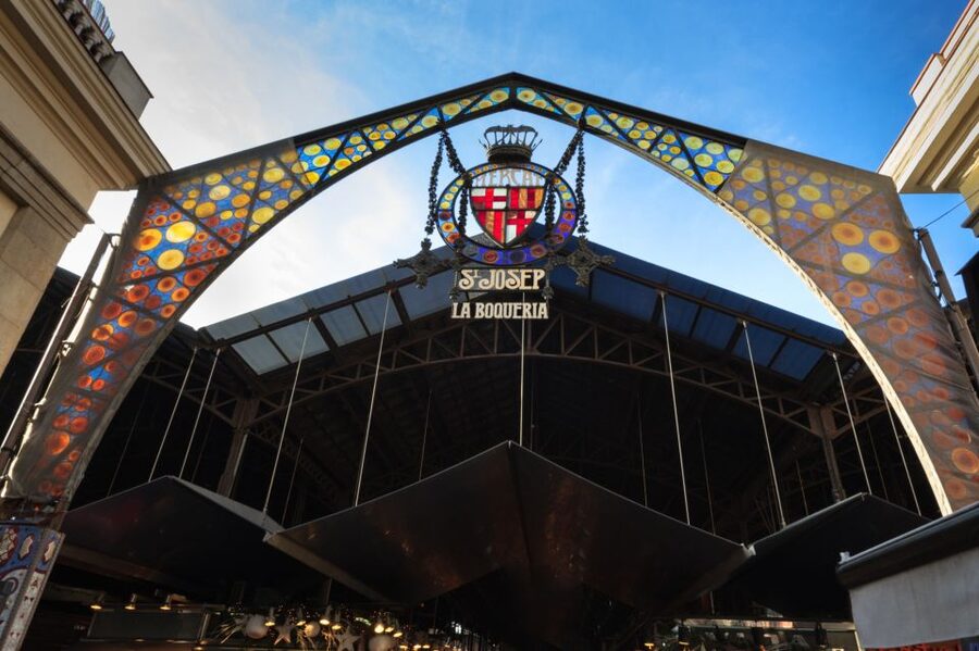 Barcelona: Market, Tasty Tapas/Food and Gothic History Tour - Boqueria Market: Why This Stop Feels Like Barcelona’s Food Intro