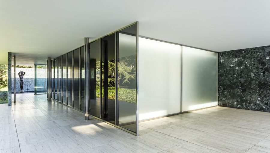 Barcelona: Mies van der Rohe Pavilion Ticket and Audio Guide - The 1986 reconstruction you should actually notice