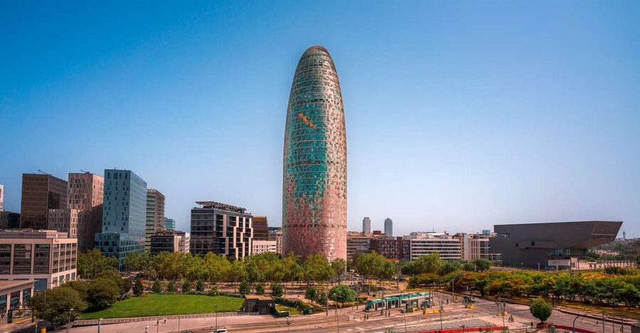 Barcelona: Mirador torre Glòries Skip-the-Line Ticket - Cloud Cities Barcelona at 130m, the art walk that changes how you feel the height