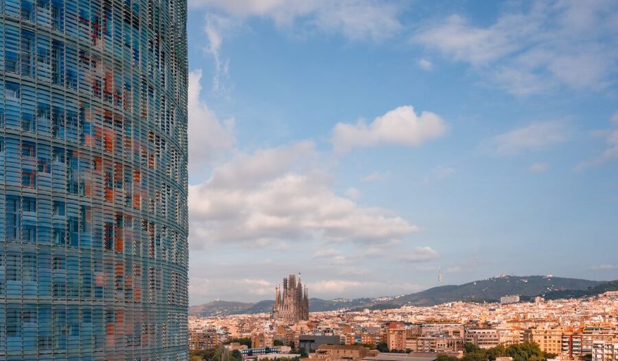 Barcelona: Mirador torre Glòries Skip-the-Line Ticket - Skip-the-line and the timing reality, when the $21 feels worth it