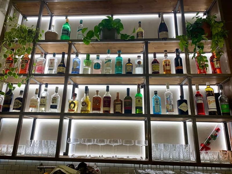 Barcelona: Mixology class: create a cocktail that reflects your personality! - Key things to know before you book