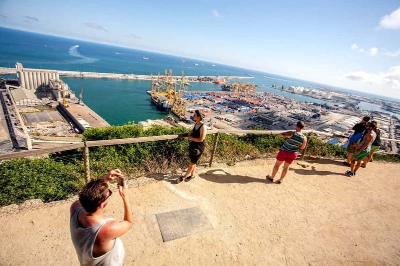 Barcelona: Montjuïc Cable Car Roundtrip Ticket - Stop at Parc de Montjuïc: Start in the Park, Not the Parking Lot