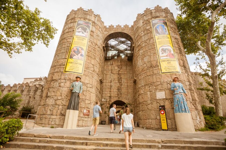 Barcelona Montjuic Three-Hour Bike Tour - Starting by the Port: Salty Air and a Smooth First Stretch