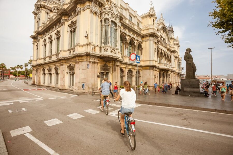 Barcelona Montjuic Three-Hour Bike Tour - Getting Set Up: Bikes, Helmets, and a Real-World Riding Pace