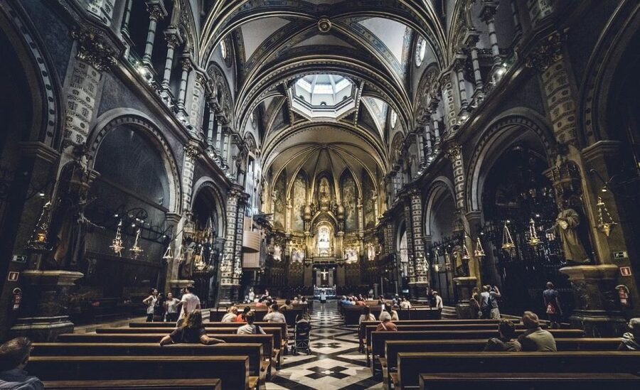 Barcelona: Montserrat Monastery & Hiking Off the Beaten Path - Transportation, group size, and why up to 8 people feels better