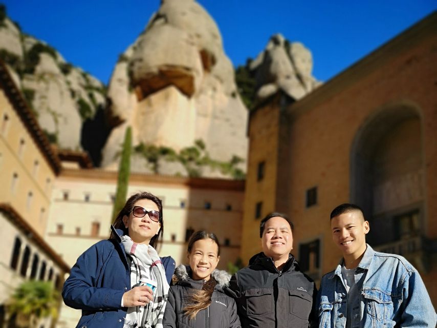 Barcelona: Montserrat Private Trip with Monastery Ticket - Private vs semi-private: getting hotel door-to-door or meeting at Plaça Espanya