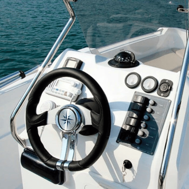 Barcelona: No license needed Boat Rental - Port Fòrum Meeting Point and the Start of Your Ride