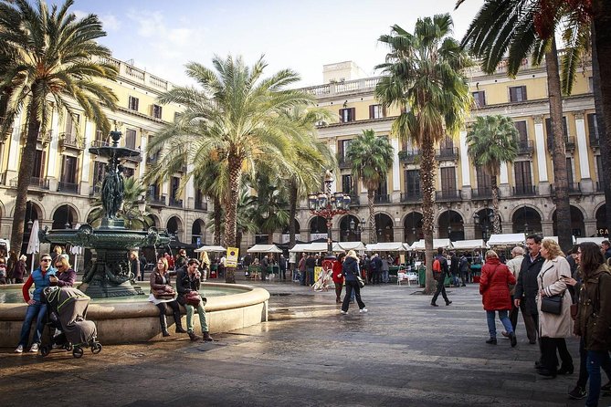 Barcelona Old Town & Gothic Quarter Small Group Tour - Plaça Reial and the Gaudí Connection You Might Miss