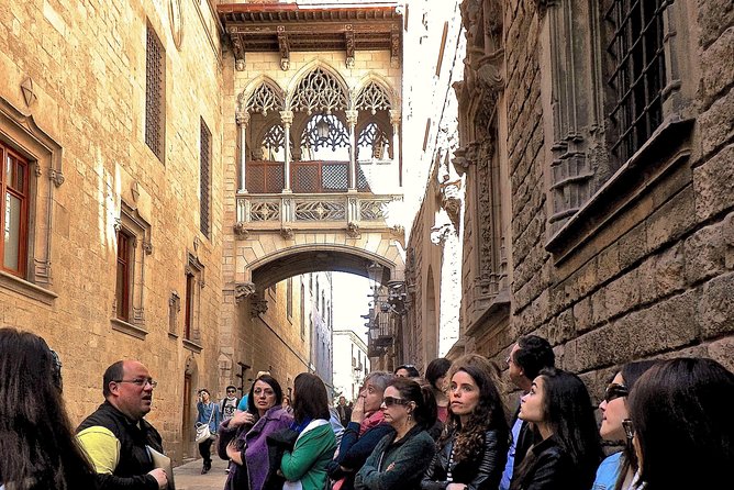 Barcelona Old Town & Gothic Quarter Small Group Tour - From Roman Traces to Medieval Legends: What the Old Streets Teach You
