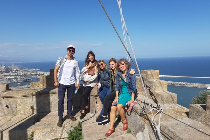 Barcelona: Old Town, Montjuic Castle, Cable Car Small Group Tour - Old Town warmup at Palau Moja, La Rambla, and Boqueria