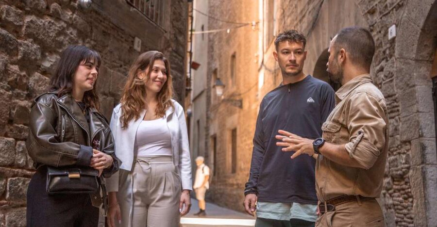 Barcelona Old Town Private Walking Tour with Local Historian - Plaça Nova and Roman Barcino: the city’s origin story in one place