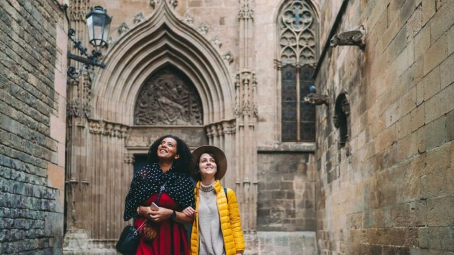 Barcelona Old Town Private Walking Tour with Local Historian - Santa Maria del Mar and El Born’s Ribera streets: medieval faith meeting street life