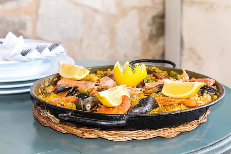 Barcelona: Old Town Tapas & Paella Food Tour with 8 Tastings - The 1849 Bakery Pastry Stop: Starting Sweet on Purpose