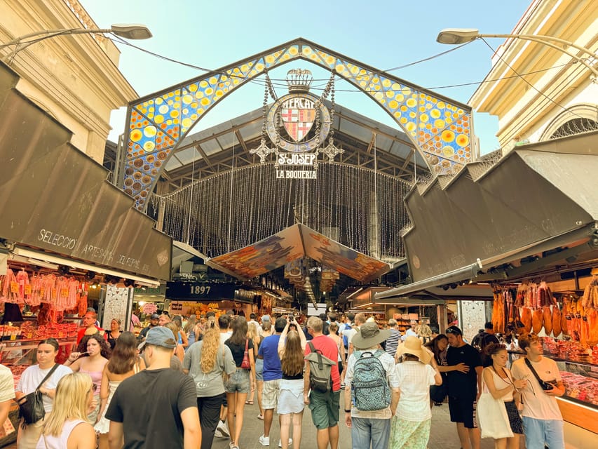 Barcelona Paella Class, Boqueria Tour, Mother-Daughter Chefs - Sangria and tapas, the calm before the paella chaos