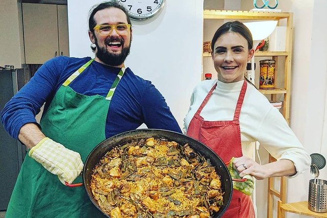Barcelona : Paella Cooking Experience + Boqueria Market Exclusive Tour - Meeting at Carrer de la Boqueria 27, and Why the Start Time Matters