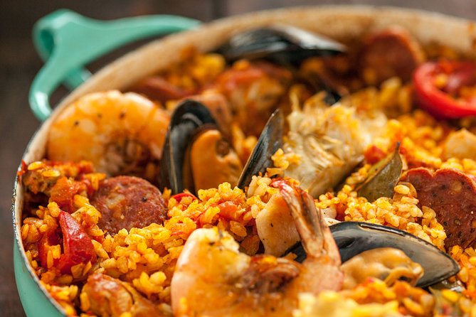 Barcelona : Paella Cooking Experience + Boqueria Market Exclusive Tour - Walking Through the Old Town Toward Plaça de Sant Jaume