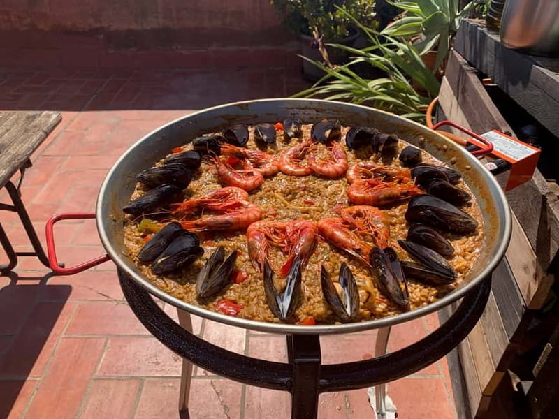 Barcelona: Paella Seafood Master Cooking Class with Sangria - How to plan your day in Barceloneta