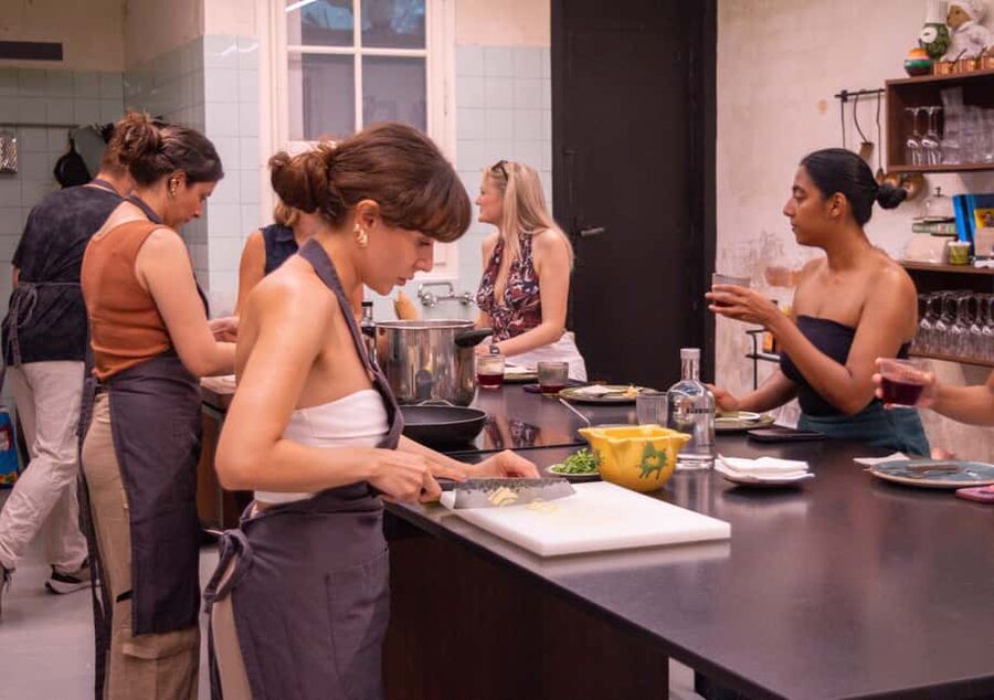 Barcelona: Paella & Tapas Cooking Class with Sangria - Key Things People Really Get Here
