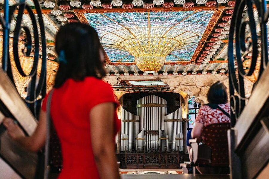 Barcelona: Palau de la Música Guided Tour - Concert Hall time: where the colors, shapes, and light hit