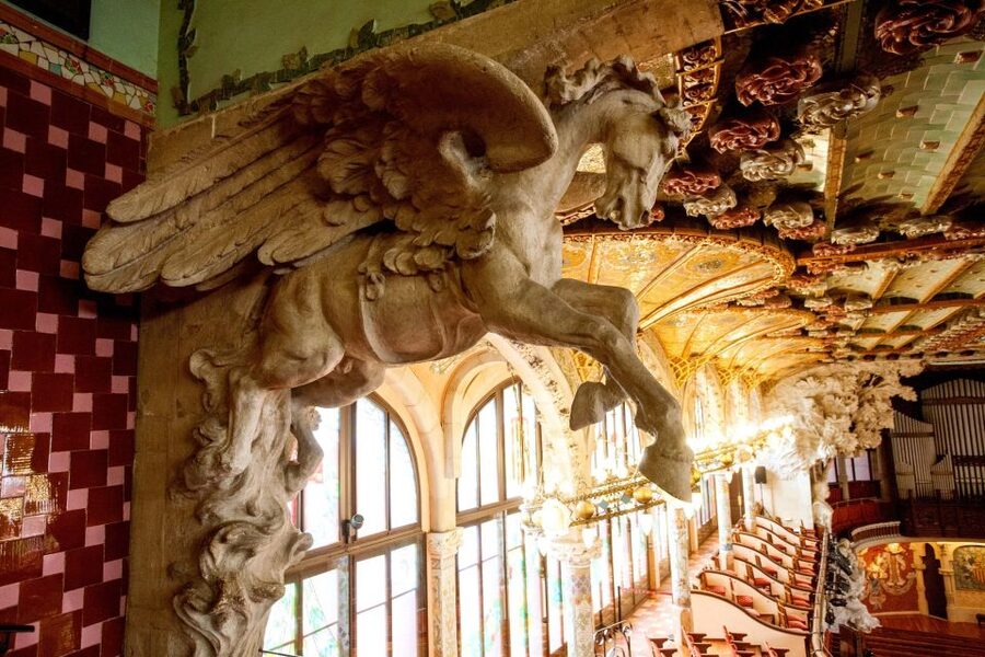Barcelona: Palau de la Música Guided Tour - Organ notes at the end: the closer that ties it together