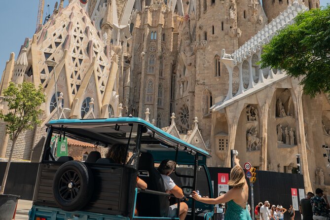 Barcelona Panoramic Private Tuk Tuk Tour - Your Ride’s Backbone: City Icons, Modernist Facades, and Big Sightlines