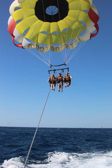 Barcelona: Parasailing magic flight and views above the sea - Who This Suits (and Who Should Skip It)