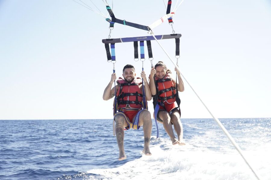 Barcelona: Parasailing with 360º Panoramic Skyline Views - Lift-off to landing: how the flight actually feels