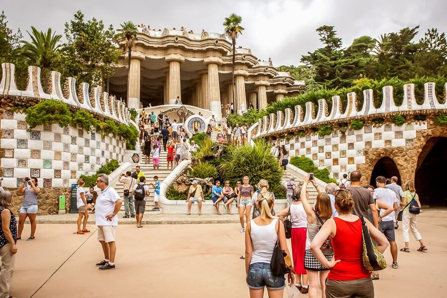 Barcelona: Park Güell Admission Ticket - Entering Park Güell With a Timed Ticket (and No Printing)