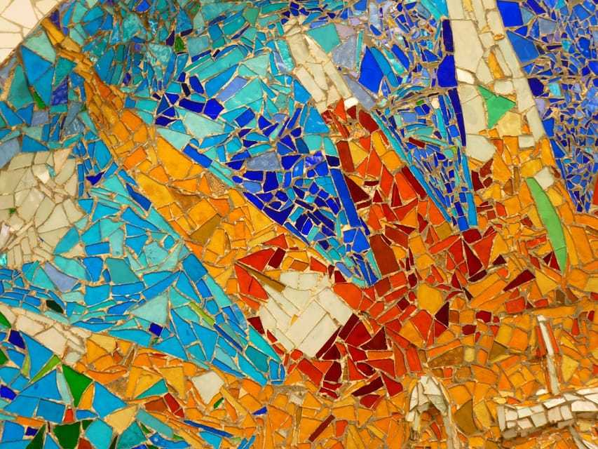Barcelona: Park Güell Guided Tour - Park Güell in 75 minutes: what this timed, skip-the-line visit really gives you