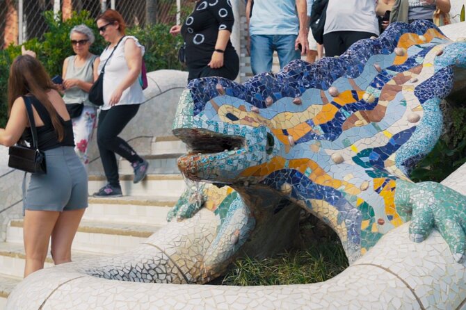Barcelona: Park Güell Guided Tour & Tickets with Fast-Track Entry - Value check: is $32.44 worth it for fast-track Gaudí?