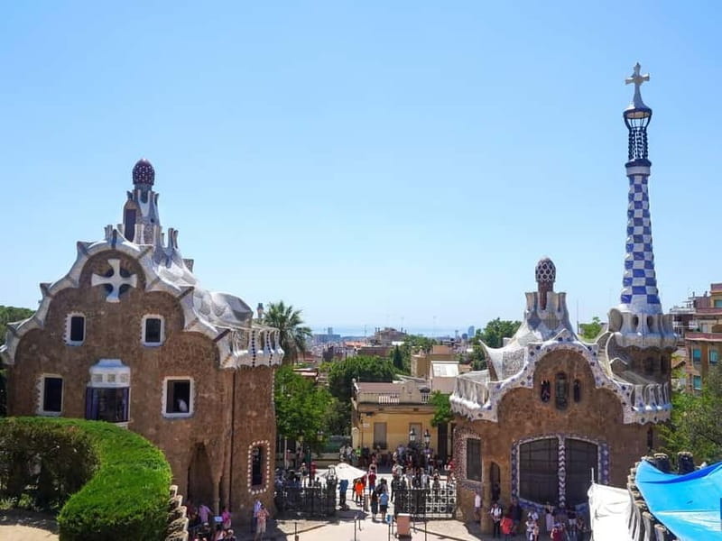 Barcelona: Park Guell Guided Tour with Skip The Line Entry - Who should book, and who should rethink it