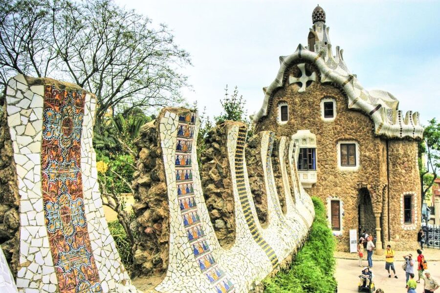 Barcelona & Park Güell: Private Half-Day Tour with Pickup - Key Highlights You Should Care About