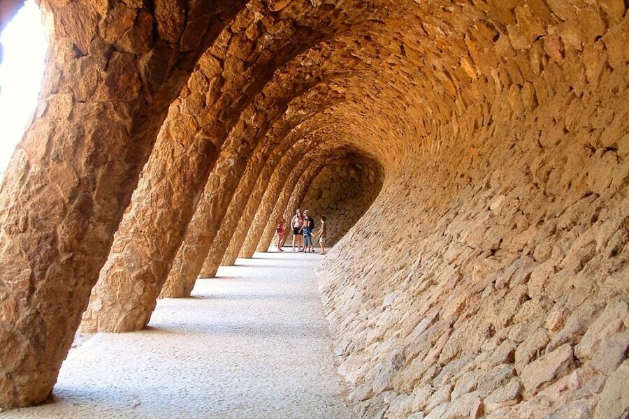 Barcelona & Park Güell: Private Half-Day Tour with Pickup - Passeig de Gràcia: Where Gaudí’s World Shows Off