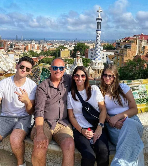 Barcelona & Park Güell: Private Half-Day Tour with Pickup - Hotel Pickup and the Route That Avoids Wasted Time