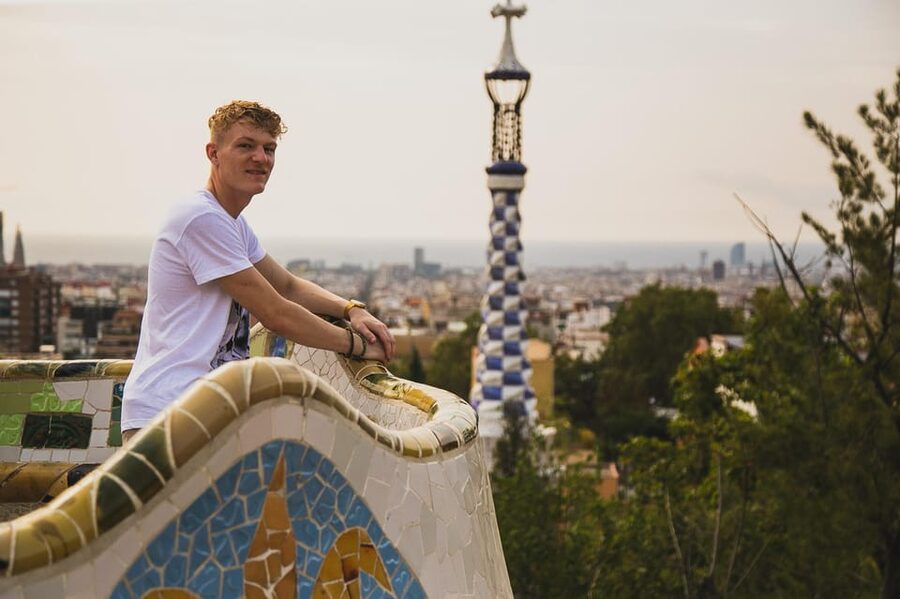 Barcelona: Park Güell Private Photography Experience - Your Photo Stops and the 25-Minute Flow Through the Park