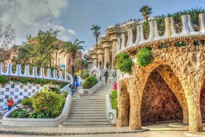 Barcelona Park Guell Private Tour - Mobility and Comfort: The Park Is Stairs, Not a Gentle Walk