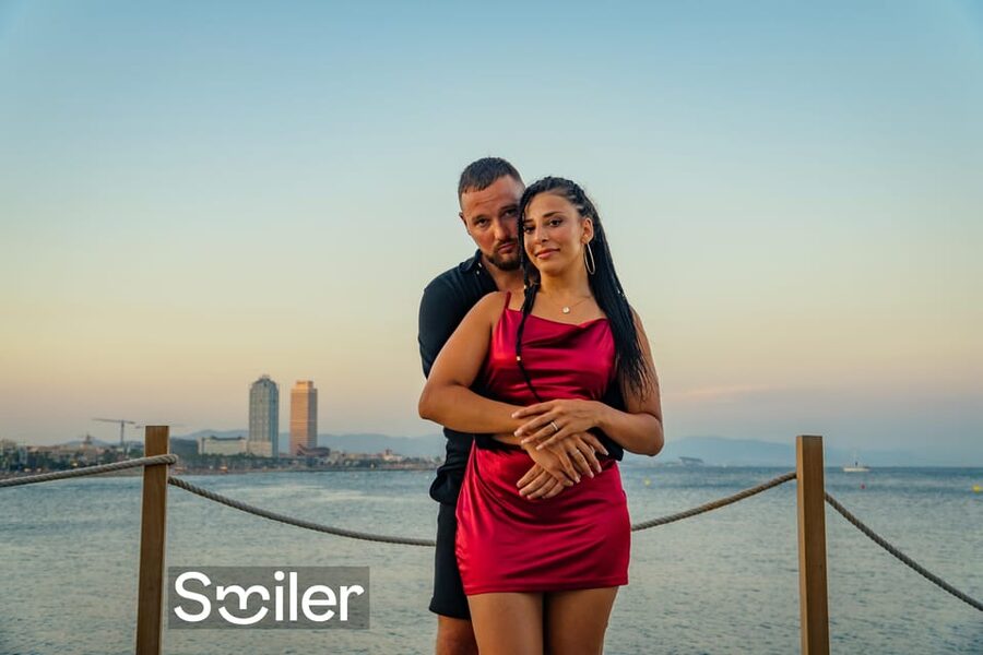 Barcelona Photo Experience: famous landmarks or the beach! - Casa Battló and la Pedrera area: modern architecture photos without the tour rush
