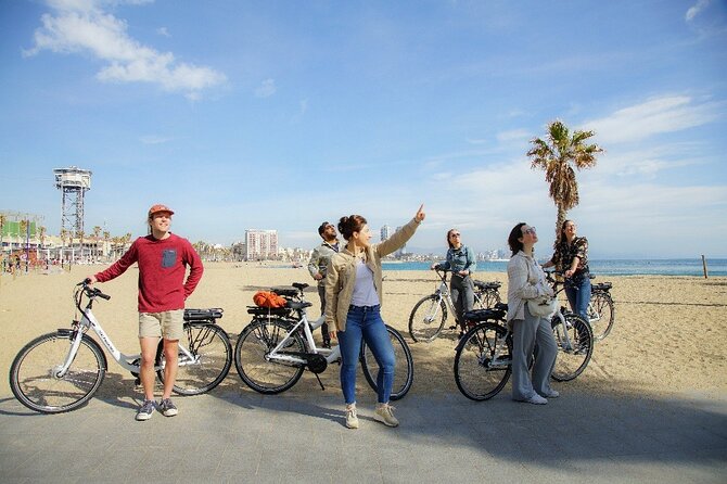 Barcelona Photo Highlights eBike Small Group Tour - Sagrada Familia Outside, Photo Angles From Both Sides
