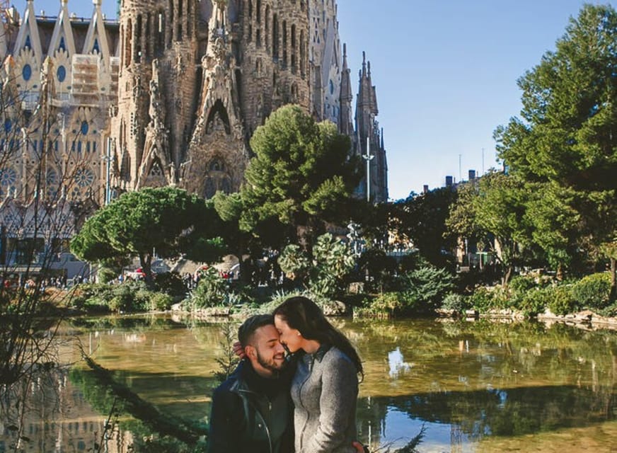Barcelona: Photo Shoot + Exclusive Video of the Best Moments - Why a photo shoot here feels like more than pictures
