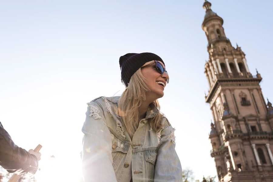 Barcelona: Photo Shoot + Exclusive Video of the Best Moments - Parc de la Ciutadella: open space for softer, more breathable shots
