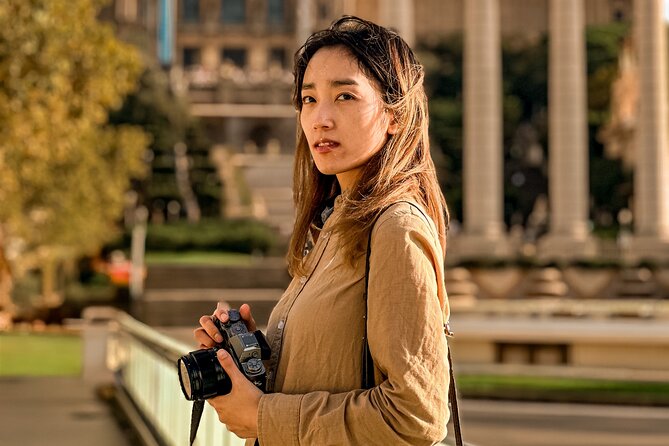Barcelona Photo Walking Tour Instagrammable Portraits - Plaça Catalunya: quick high-energy shots for movement