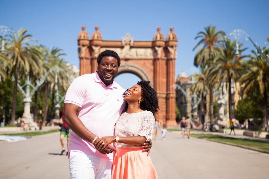 ✅ Barcelona: Photoshoot Tour Old Town - Who this is best for, and who might feel out of place