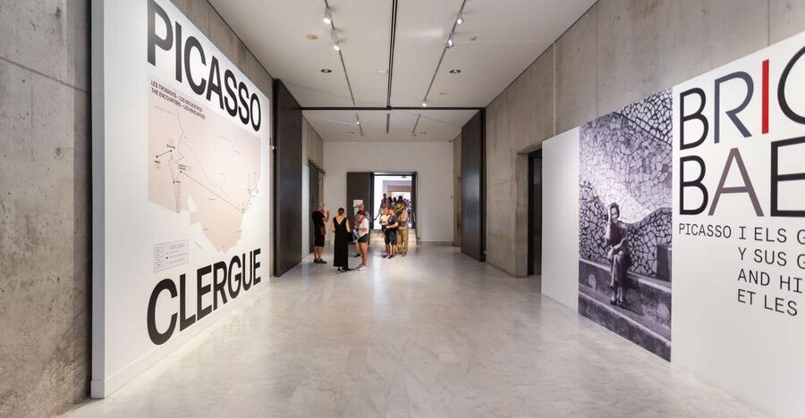 Barcelona: Picasso Museum Skip-the-Line Guided Tour - The 1.5-hour flow: what happens from start to finish