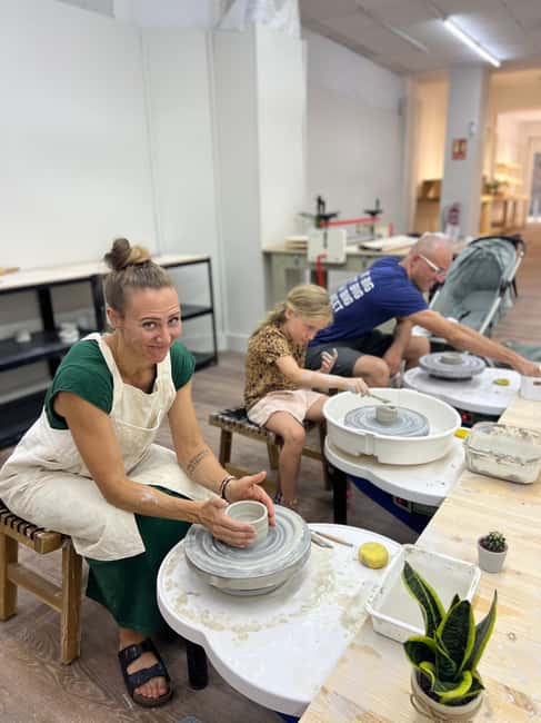 Barcelona: Pottery Wheel Class for Beginners - The instructors and teaching style that people rave about