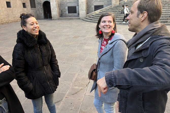 Barcelona: Premium Wine Tasting & Private Walking Tour - Gothic Quarter approach, icons plus the quiet corners in between