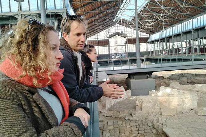 Barcelona: Premium Wine Tasting & Private Walking Tour - What you really get for $117.95, value check