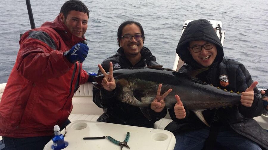 Barcelona: Privat fishing trip in a yacht - Port Balís: The practical gateway to Barcelona’s sport fishing