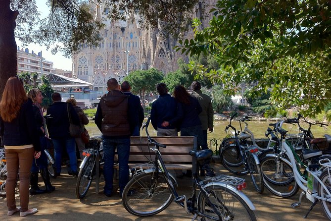 Barcelona Private Bike Tour - Licensed guides, smooth rides, and the value of good storytelling